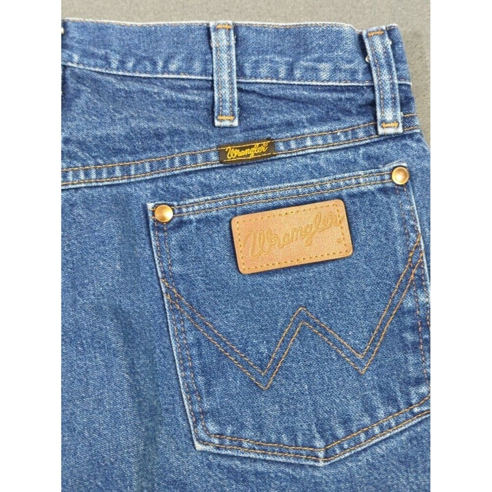 Wrangler VTG Jeans Men's 34 Fits 31x31 Blue 13MWZ Cowboy Cut Western USA Made